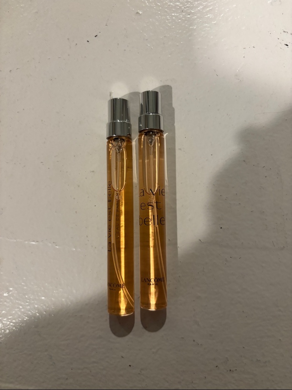 Lancôme La Vie Est Belle Rollerball Perfume - Amber Liquid, Silver Cap